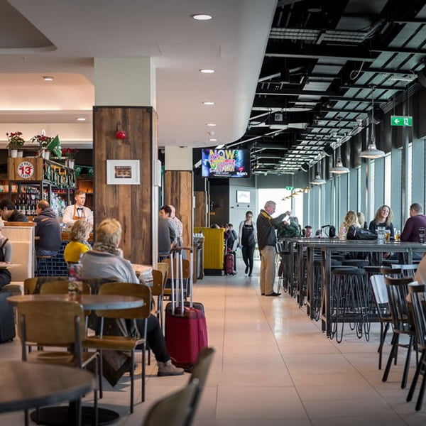 busy dublin airport restaurant